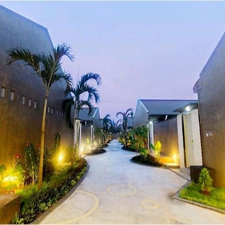 Bali Rich Villa Tuban  Zewnętrze zdjęcie