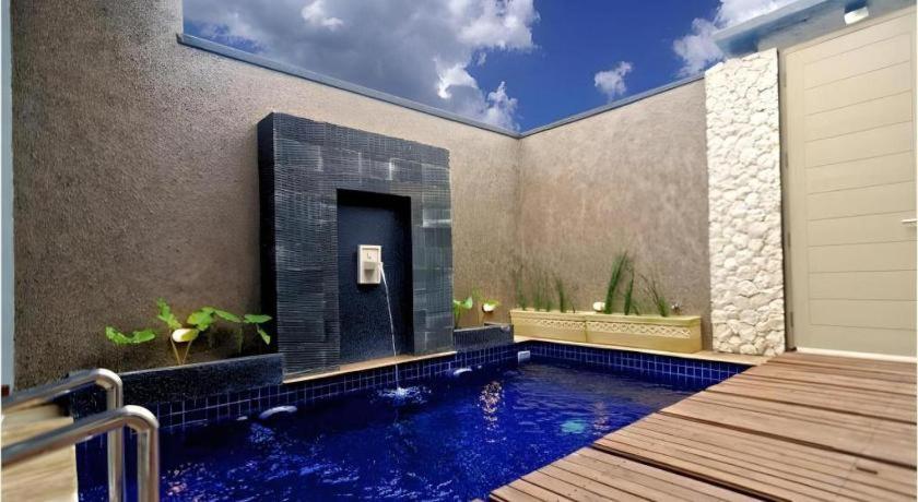 Bali Rich Villa Tuban  Zewnętrze zdjęcie